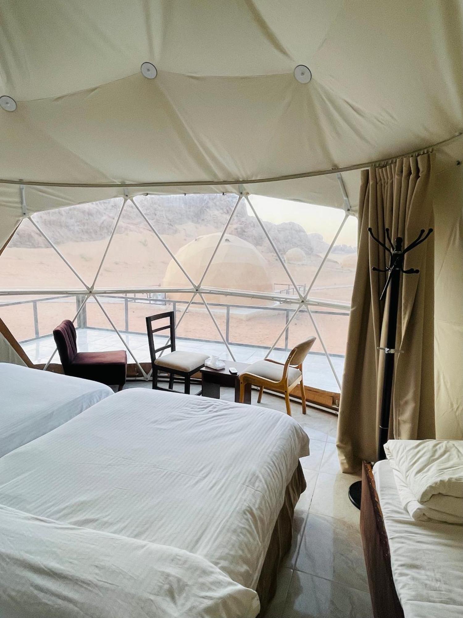 Rum Island Luxury Camp & Bubbles Hotel Wadi Rum Exterior photo