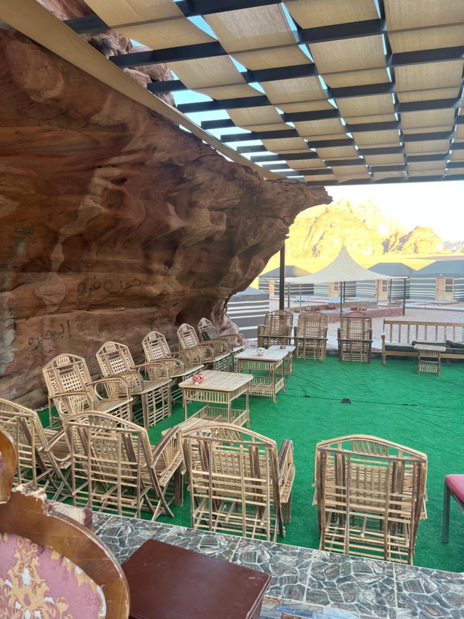 Rum Island Luxury Camp & Bubbles Hotel Wadi Rum Exterior photo