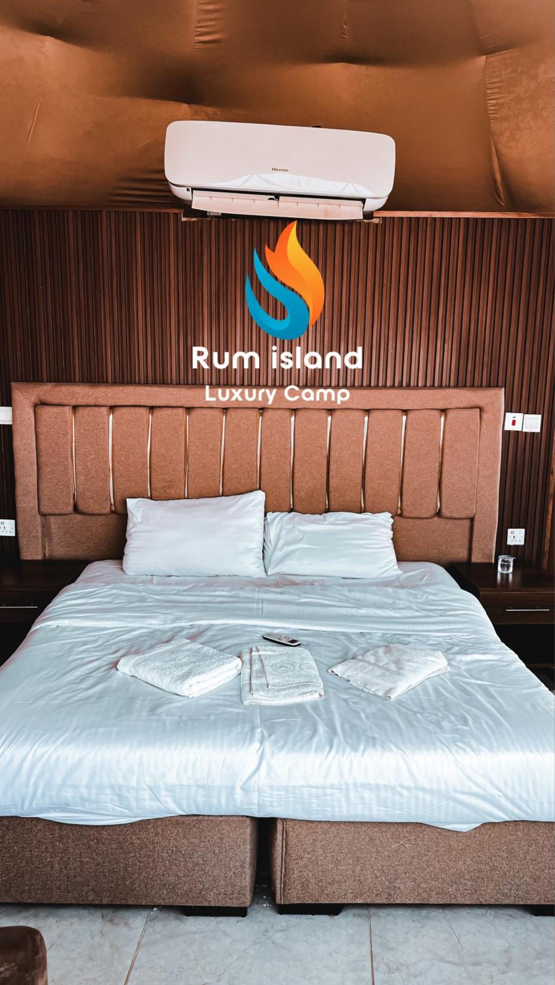 Rum Island Luxury Camp & Bubbles Hotel Wadi Rum Exterior photo
