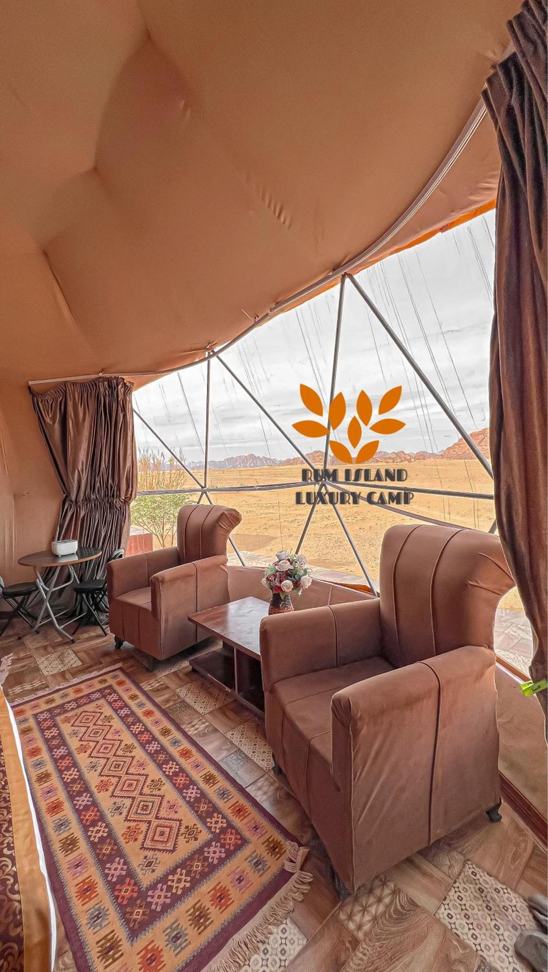 Rum Island Luxury Camp & Bubbles Hotel Wadi Rum Exterior photo