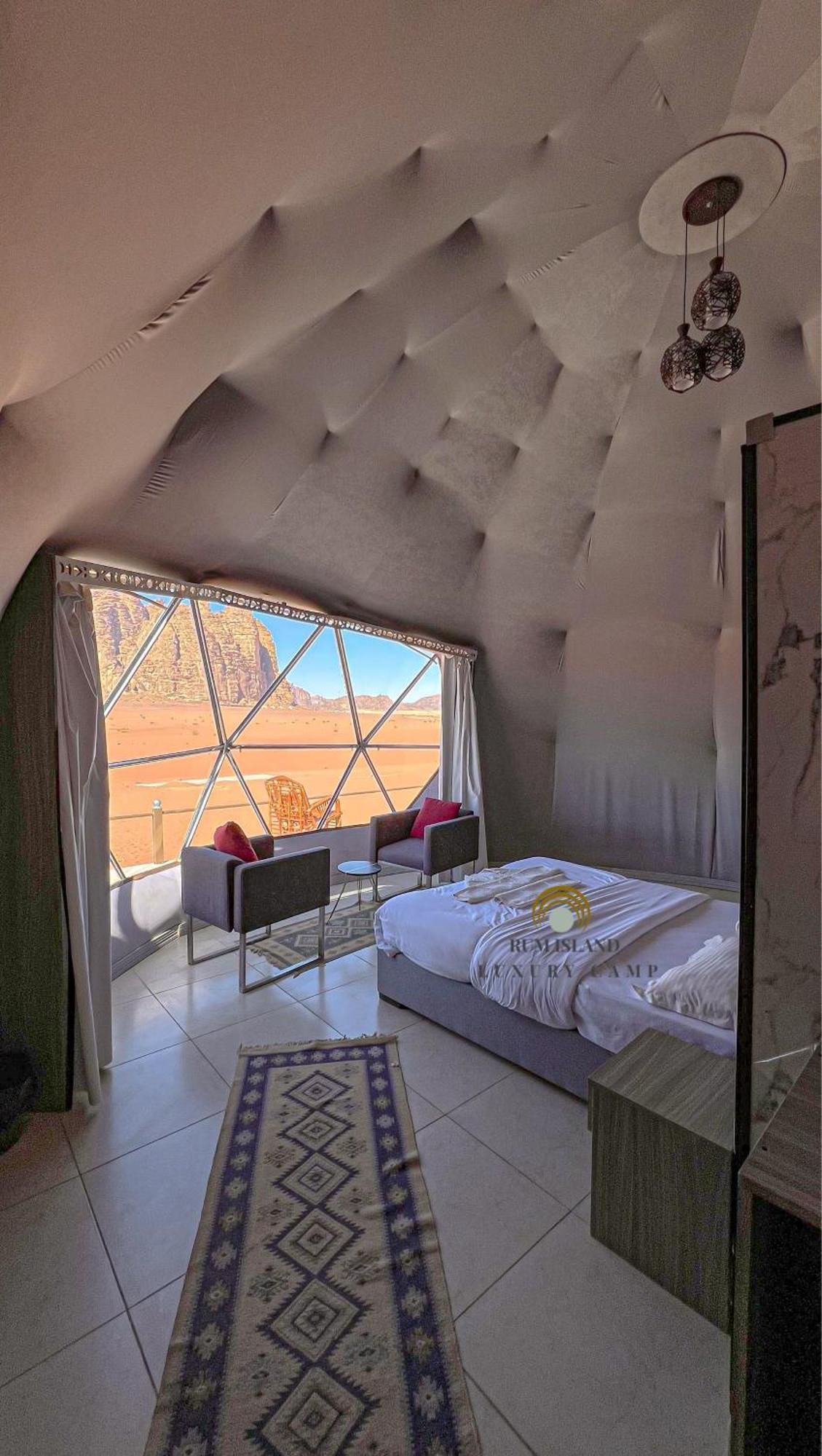 Rum Island Luxury Camp & Bubbles Hotel Wadi Rum Exterior photo
