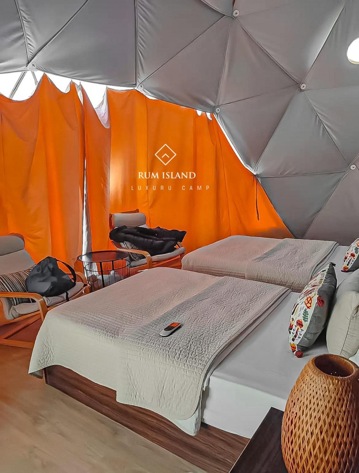Rum Island Luxury Camp & Bubbles Hotel Wadi Rum Exterior photo