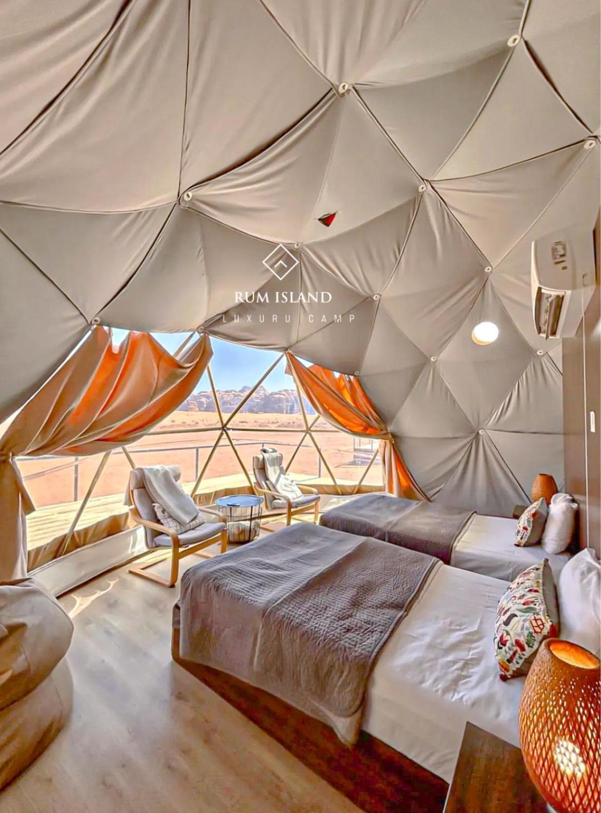 Rum Island Luxury Camp & Bubbles Hotel Wadi Rum Exterior photo